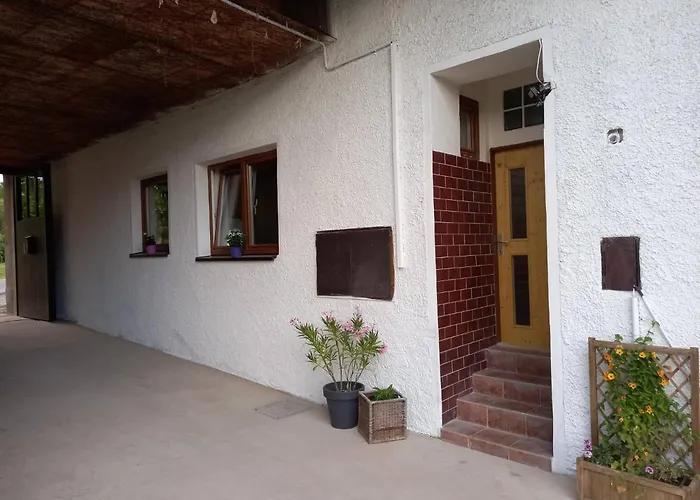 Ubytováni U Rybníčku Apartmán